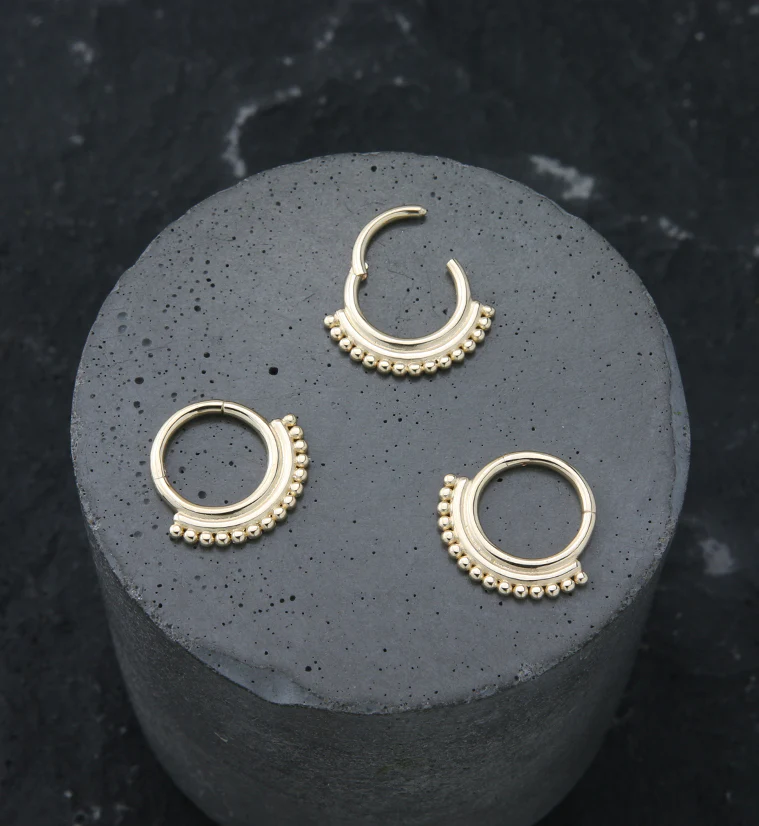 14kt Gold Beaded Line Hinged Segment Ring - Image 2