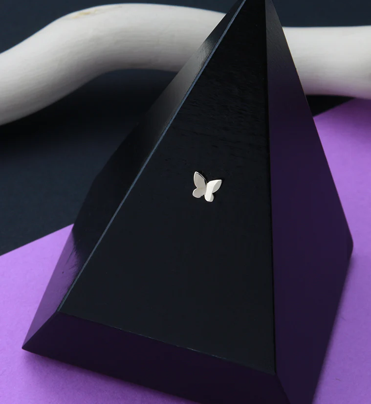 14kt Gold Butterfly Threadless Top - Image 3