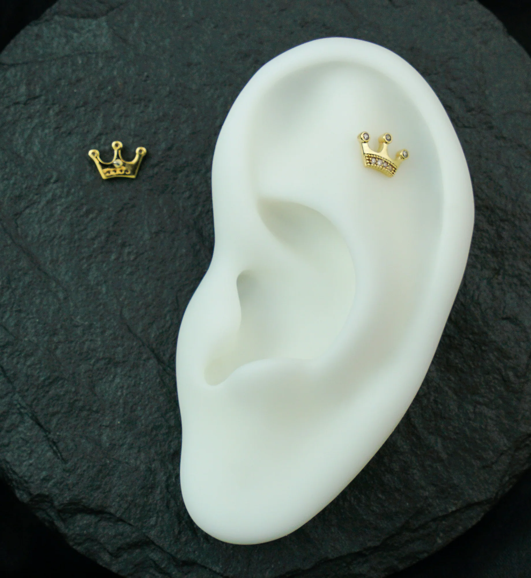 14kt Gold Crown Clear CZ Threadless Top - Image 2