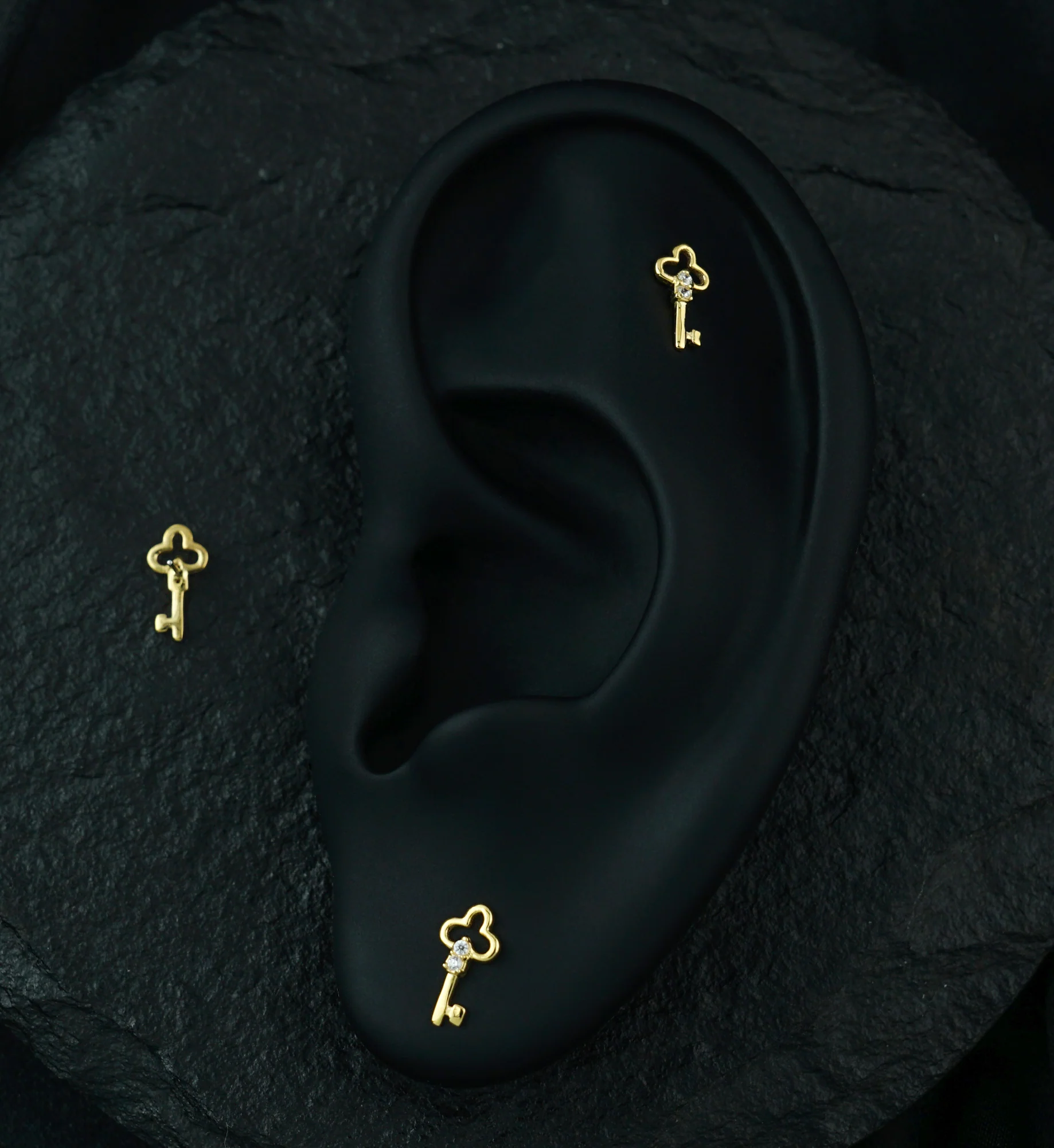 14kt Gold Key Clear CZ Threadless Top - Image 2