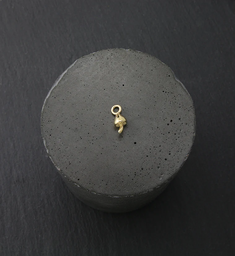 14kt Gold Mushroom Charm - Image 2