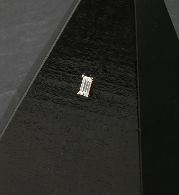 14kt Gold Rectangle CZ Threadless Top - Image 2