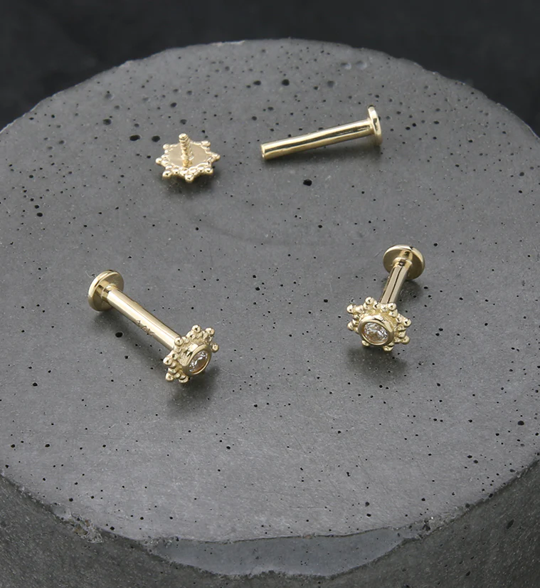 14kt Gold Solar CZ Internally Threaded Labret - Image 2