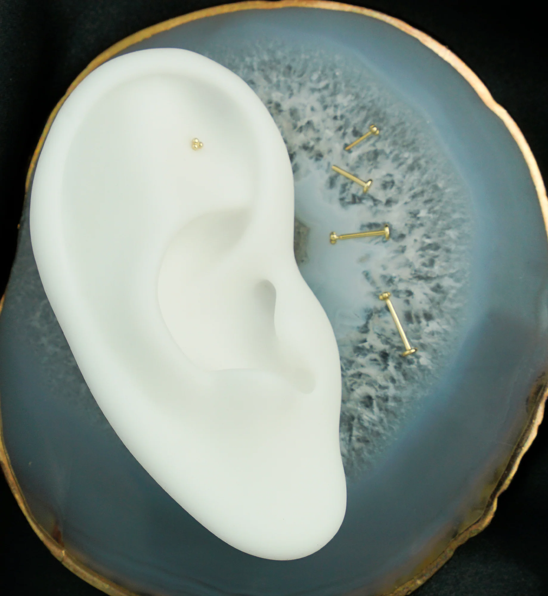 14kt Gold Trinity Threadless Labret - Image 2