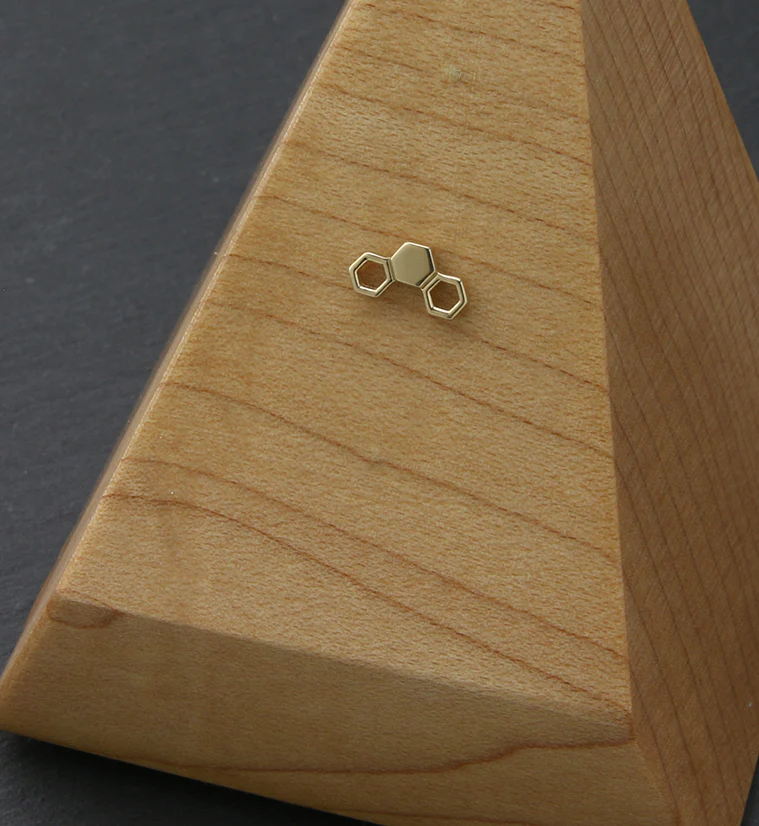 14kt Gold Triple Hexad Threadless Top - Image 2