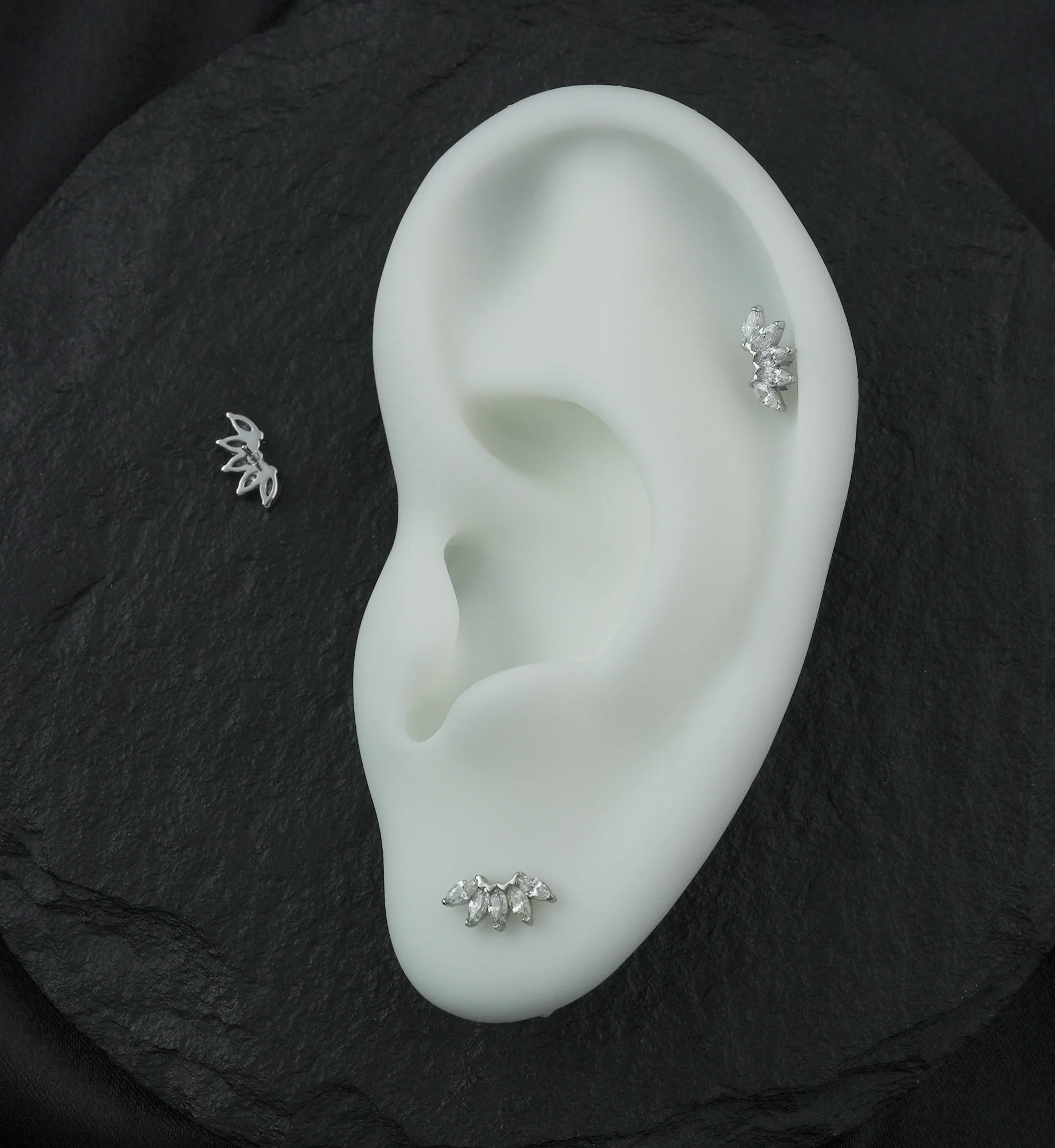 14kt White Gold Half Crown Clear CZ Threadless Top - Image 2