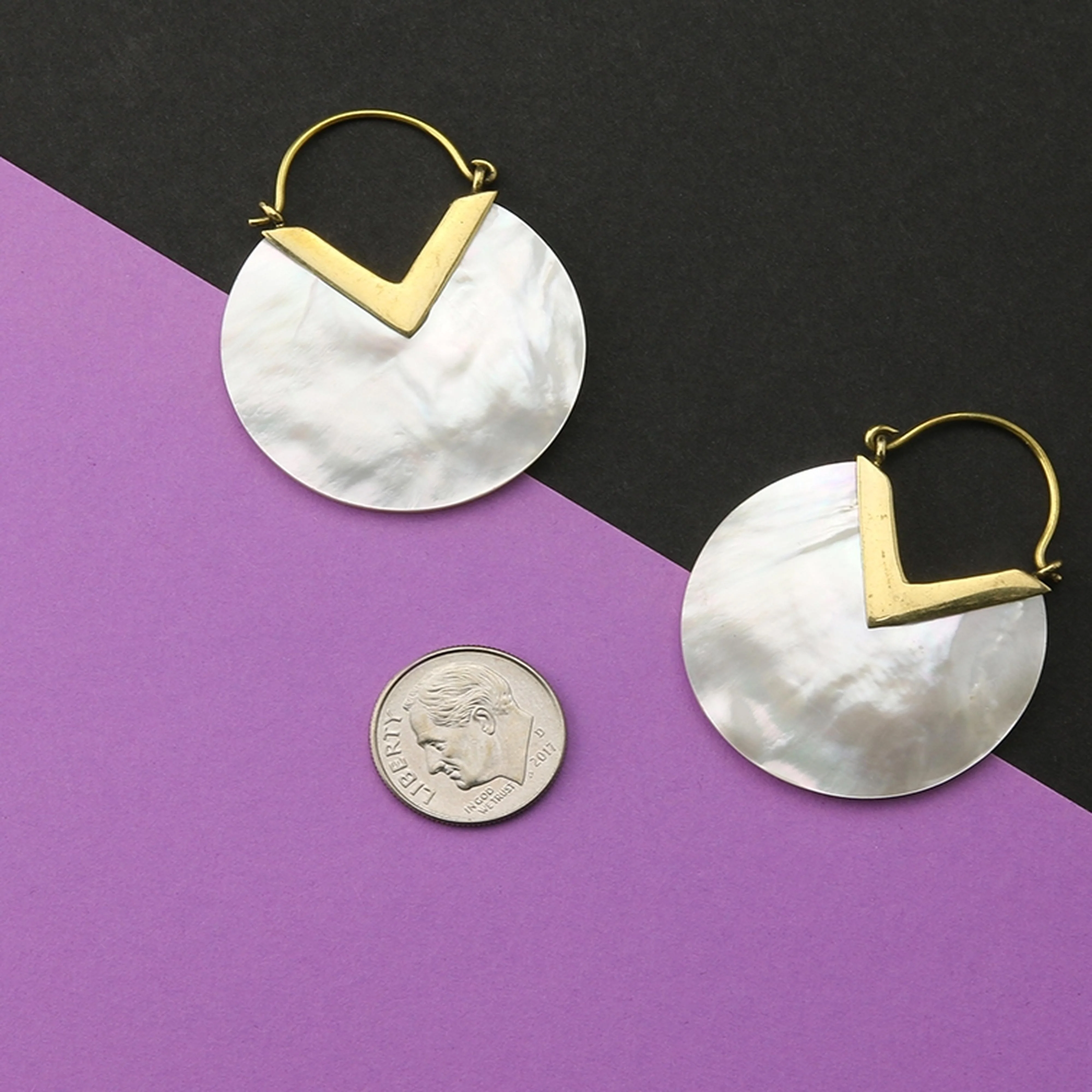 18G MOP Shell Disk Hoop Earrings - Image 2