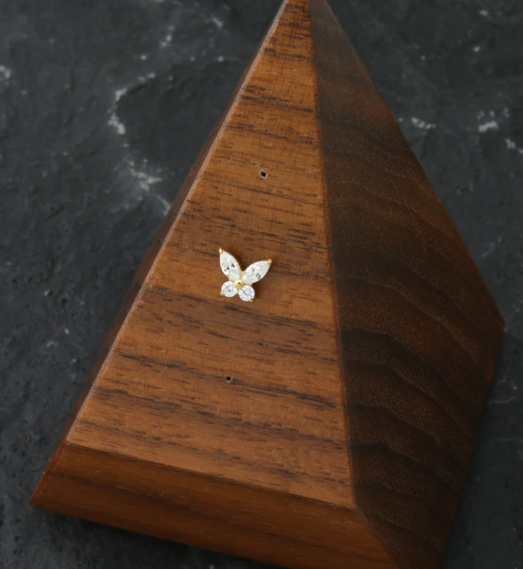 24kt Gold Butterfly CZ Threadless Titanium Top - Image 2