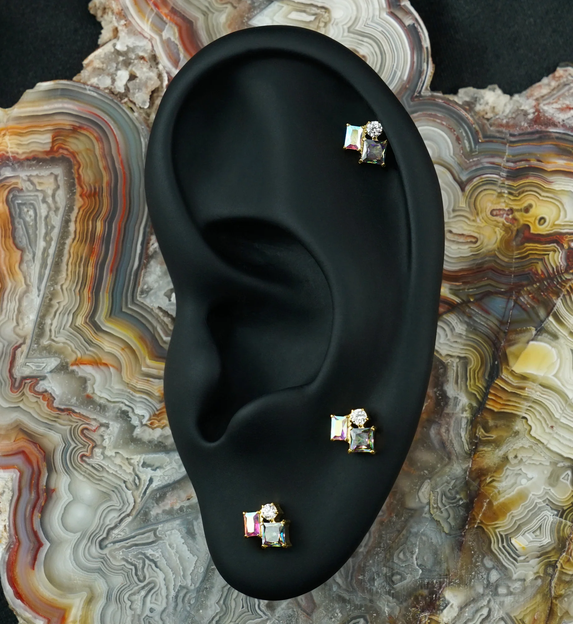 24kt Gold PVD Amalgam Black Aurora CZ Titanium Threadless Top - Image 2