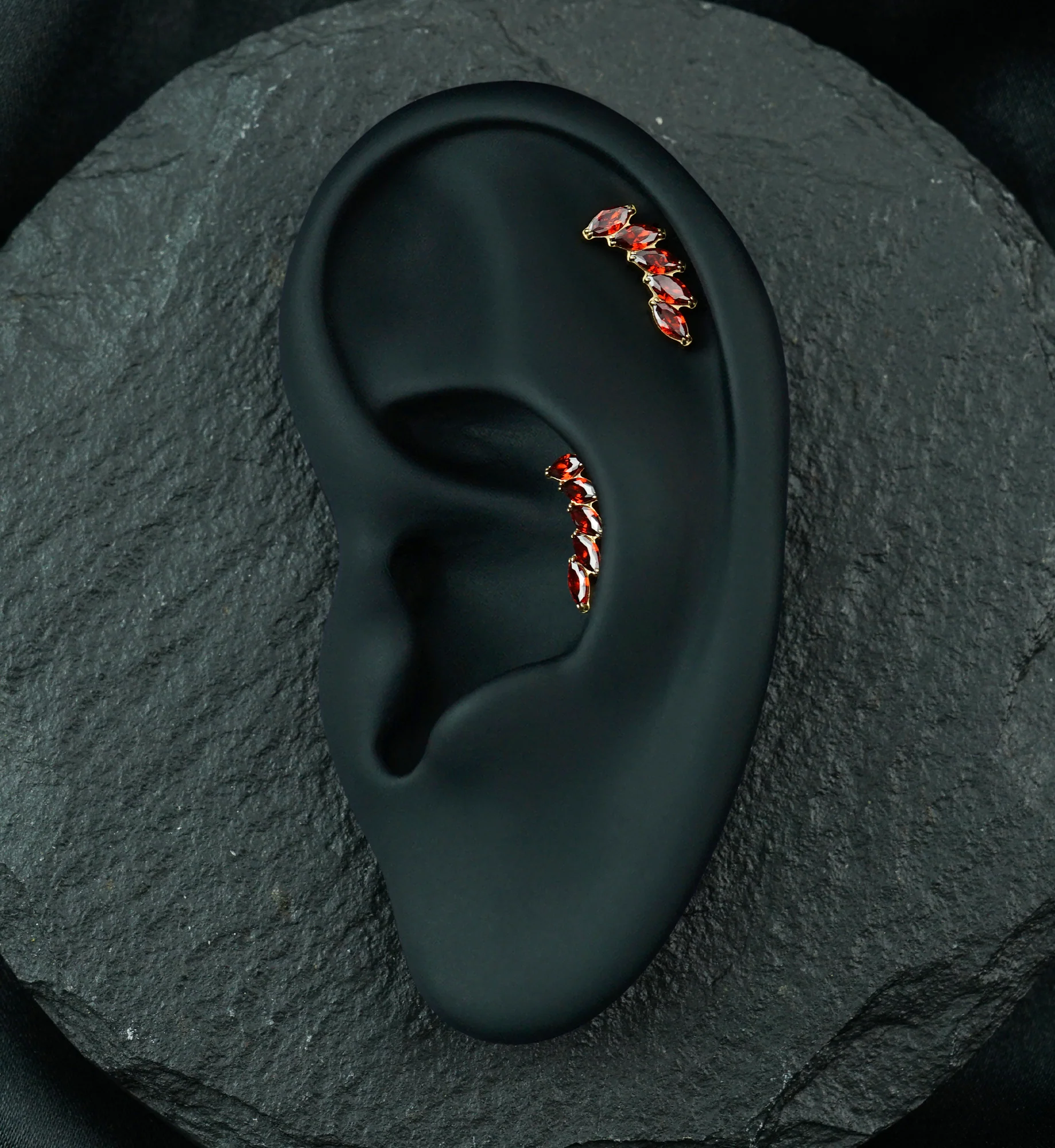 24kt Gold PVD Cascade Garnet CZ Titanium Threadless Top - Image 2