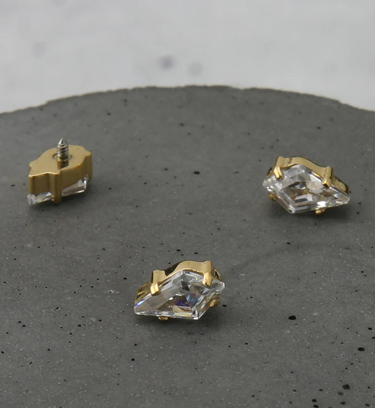 24kt Gold PVD Kite CZ Internally Threaded Titanium Top - Image 2