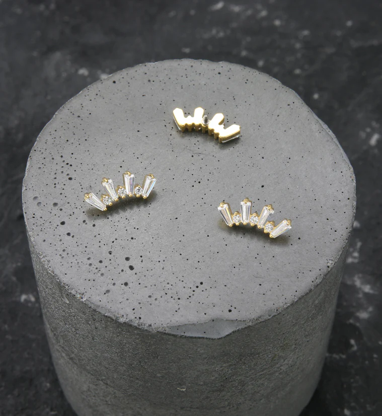 24kt Gold PVD Sequential Clear CZ Internally Threaded Titanium Top - Image 2