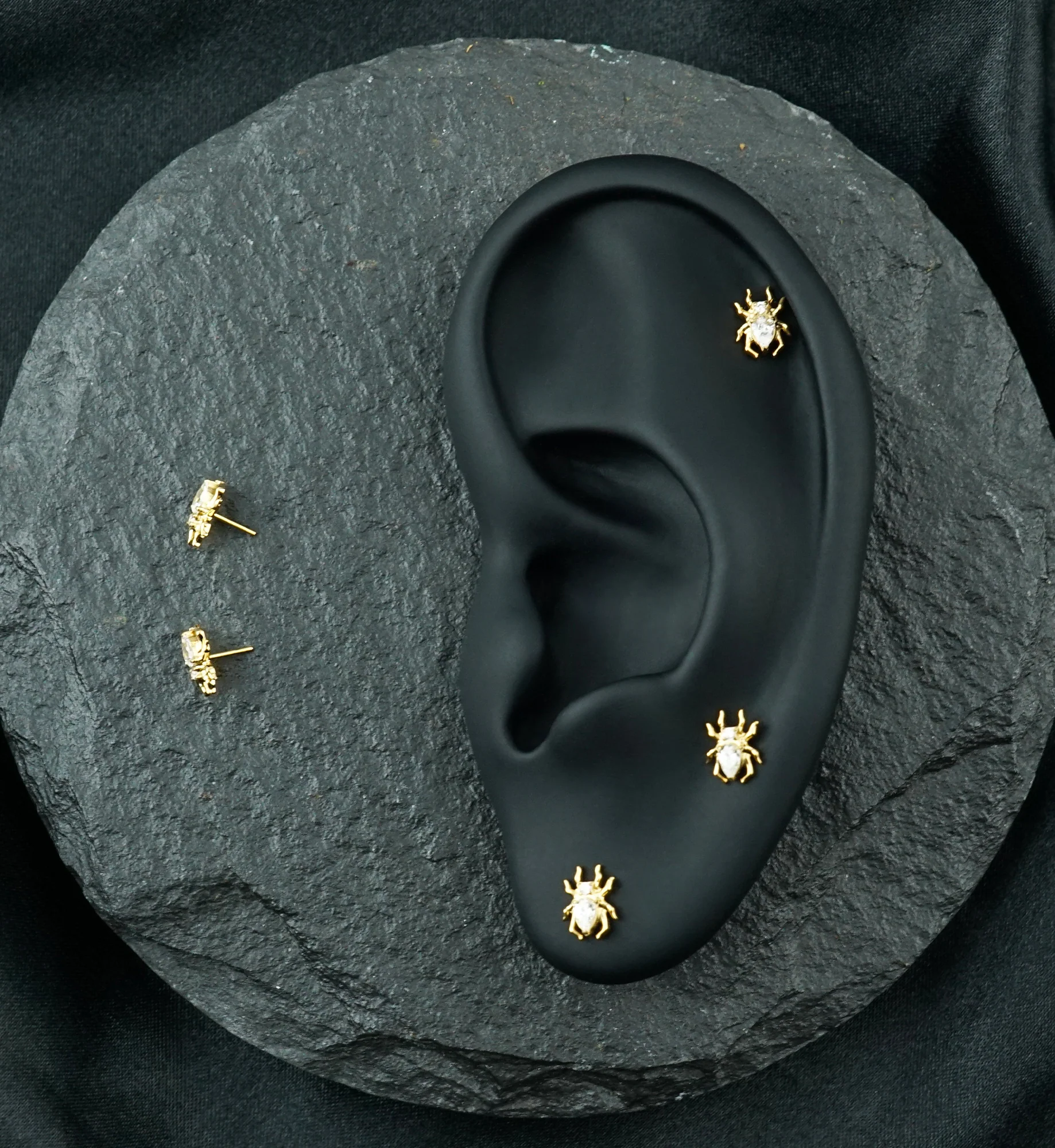 24kt Gold PVD Tarantula Clear CZ Titanium Threadless Top - Image 2