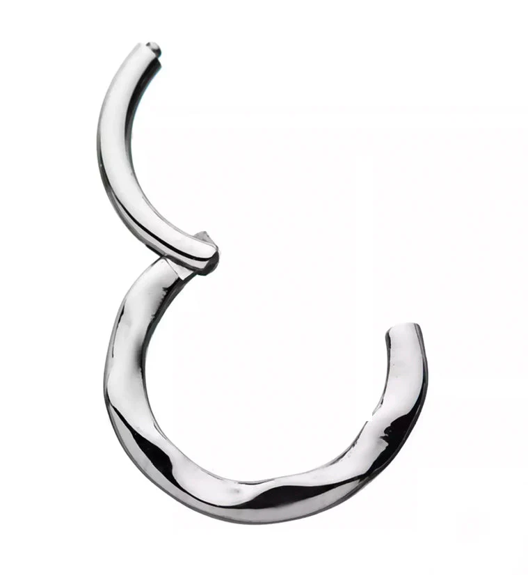 Abstruse Hinged Segment Ring