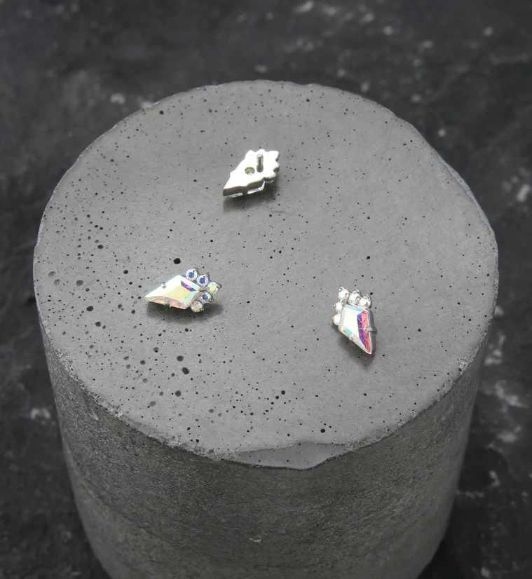 Adorn Rainbow Aurora CZ Internally Threaded Titanium Top - Image 2