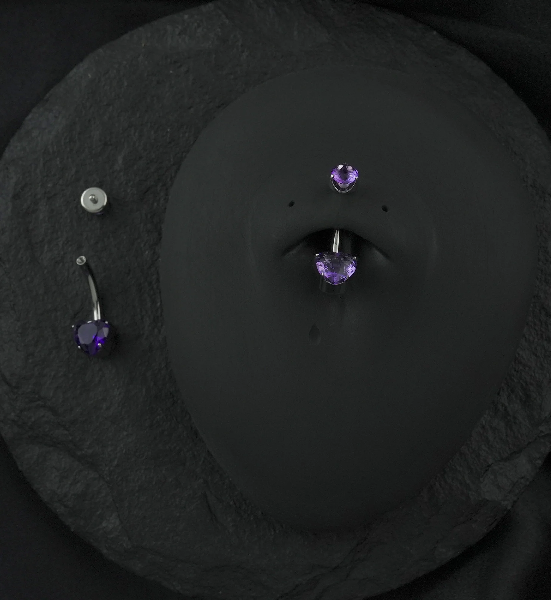 Amethyst Stone Heart Internally Threaded Titanium Belly Button Ring - Image 2