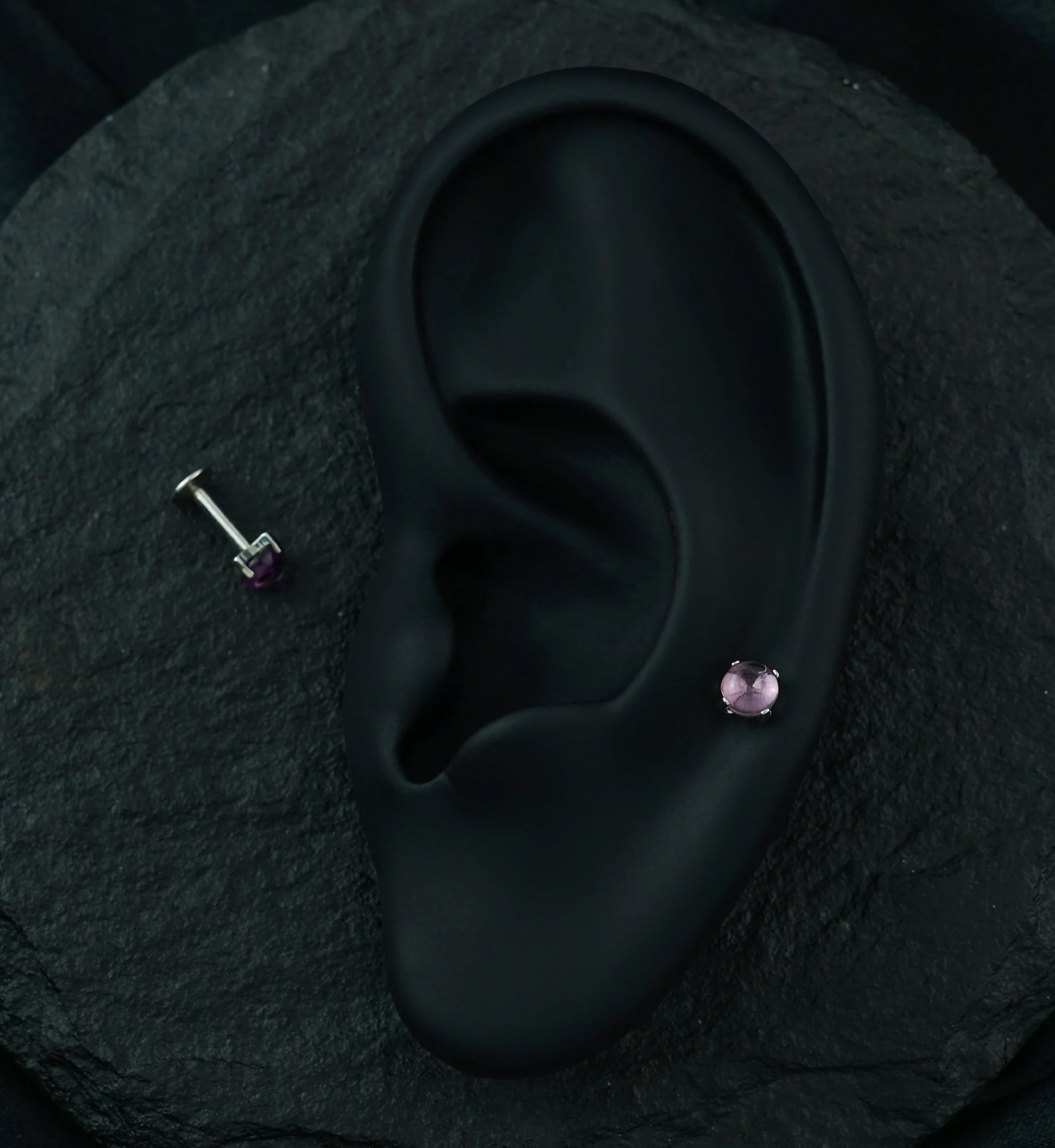 Amethyst Stone Prong Top Internally Threaded Labret - Image 3