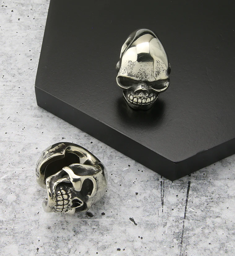 Deep Skull White Brass Ear Weights - Image 2