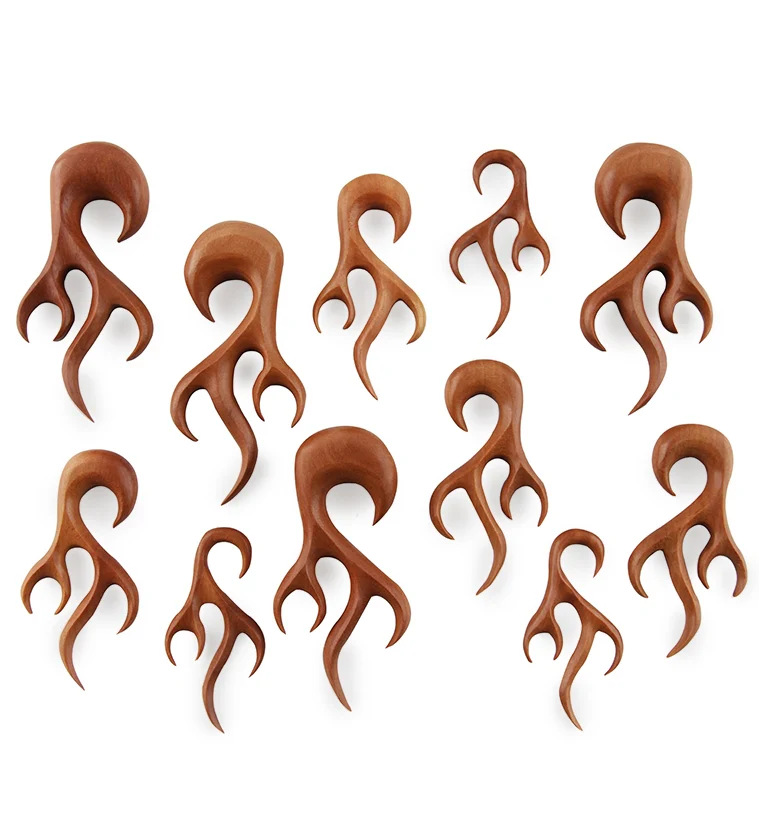 Antler Saba Wooden Hangers - Image 3