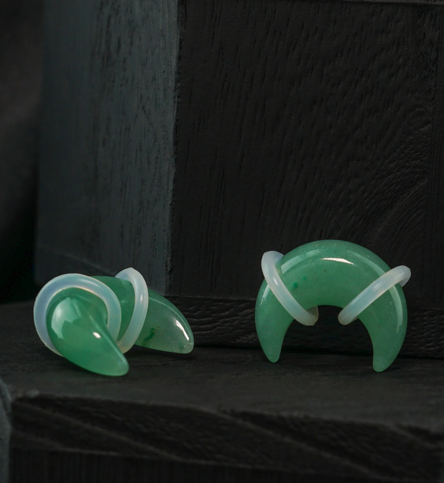 Aventurine Stone Septum Pincher - Image 4