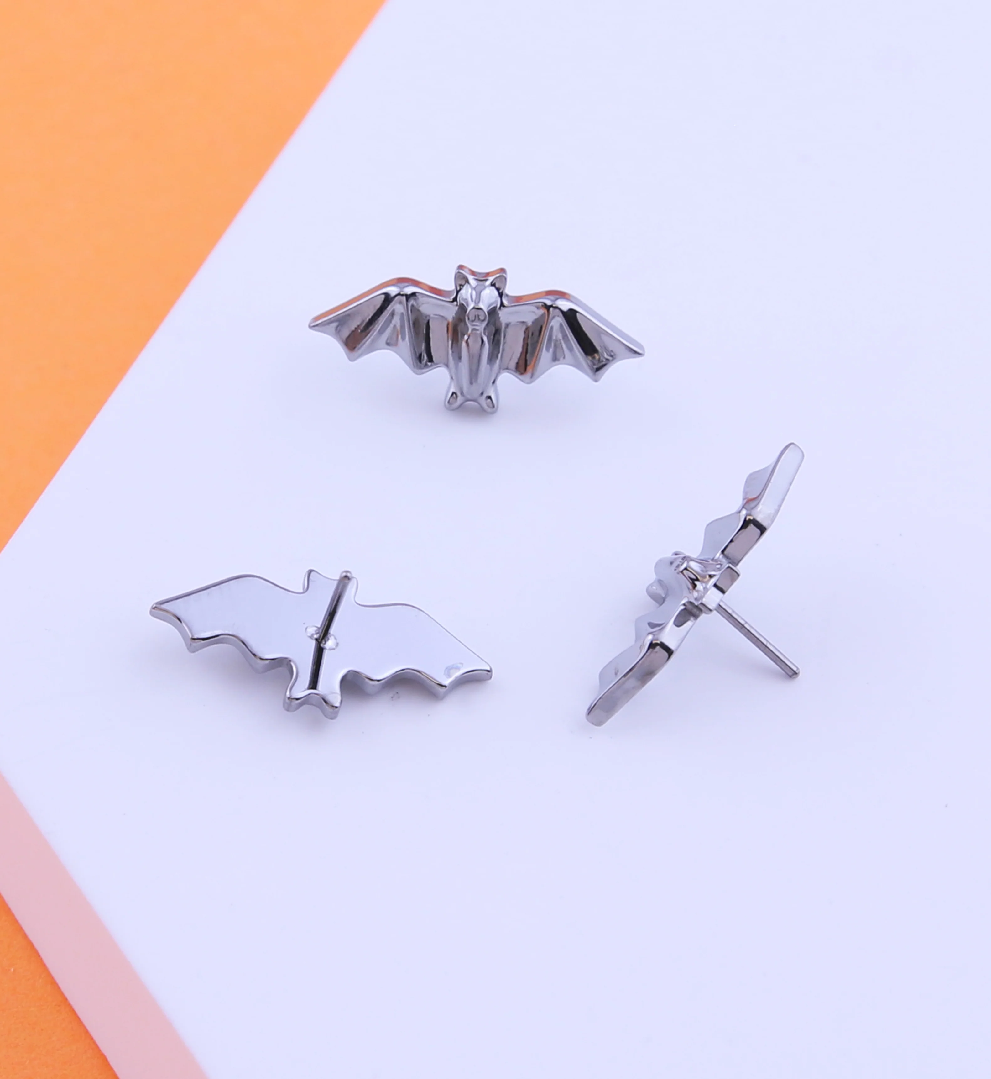 Bat Wing Titanium Threadless Top - Image 2