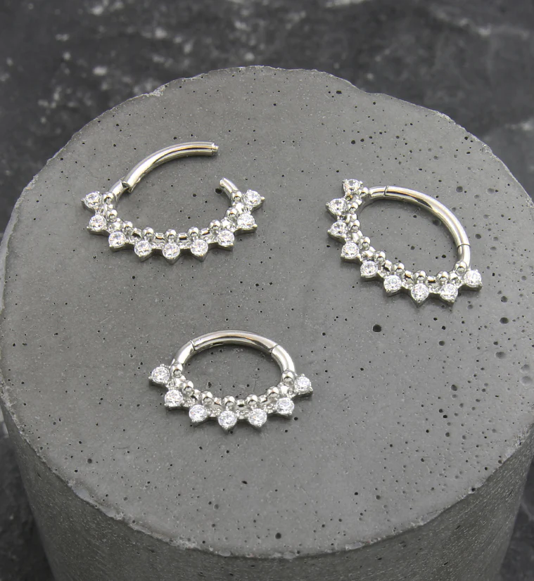 Beaded Clear CZ Titanium Oval Hinged Segment Ring - Image 2