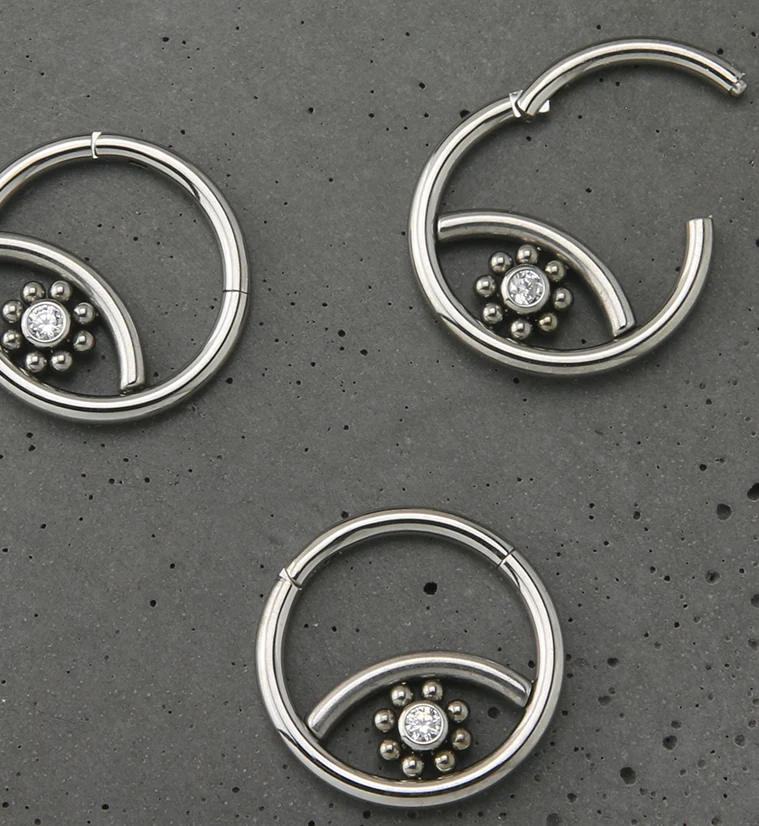 Beaded Flower CZ Titanium Hinged Segment Ring - Image 2