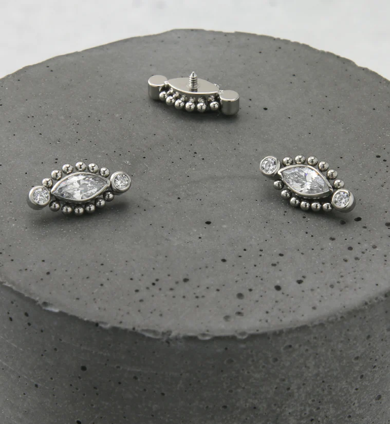 Beaded Oval CZ Internally Threaded Titanium Top - Image 2