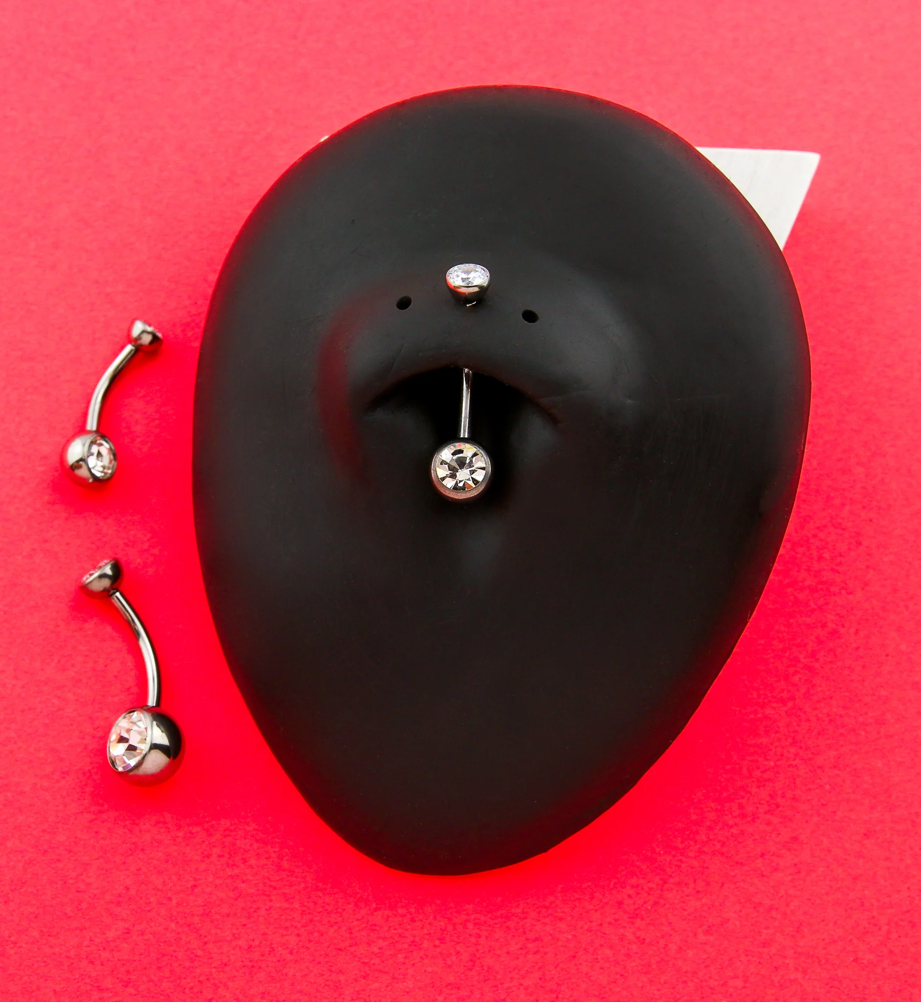 Bezel Clear CZ Titanium Threadless Belly Button Ring - Image 2