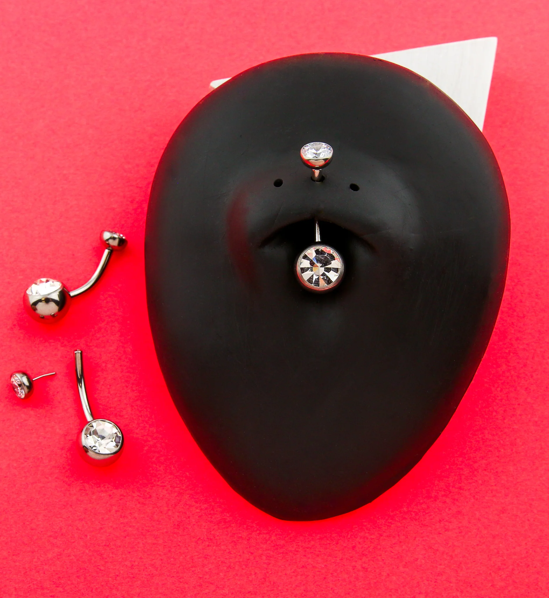 Bezel Clear CZ Titanium Threadless Belly Button Ring - Image 3