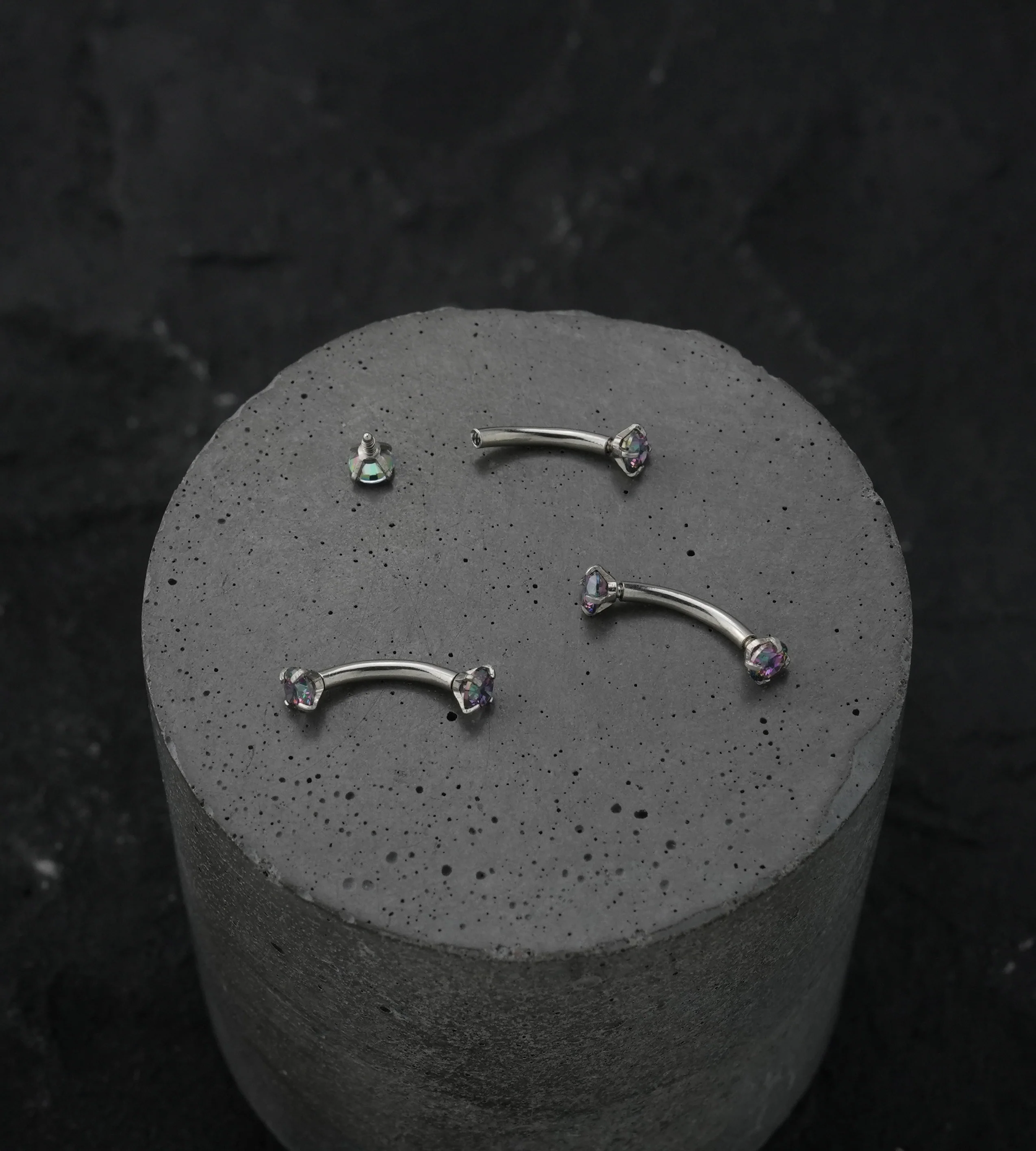 Black Aurora CZ Prong Set Stainless Steel Curved Barbell - Image 3