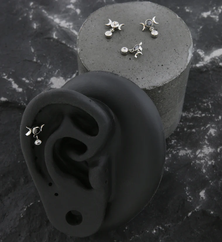 Black CZ Moon Phase Dangle CZ Internally Threaded Top - Image 2