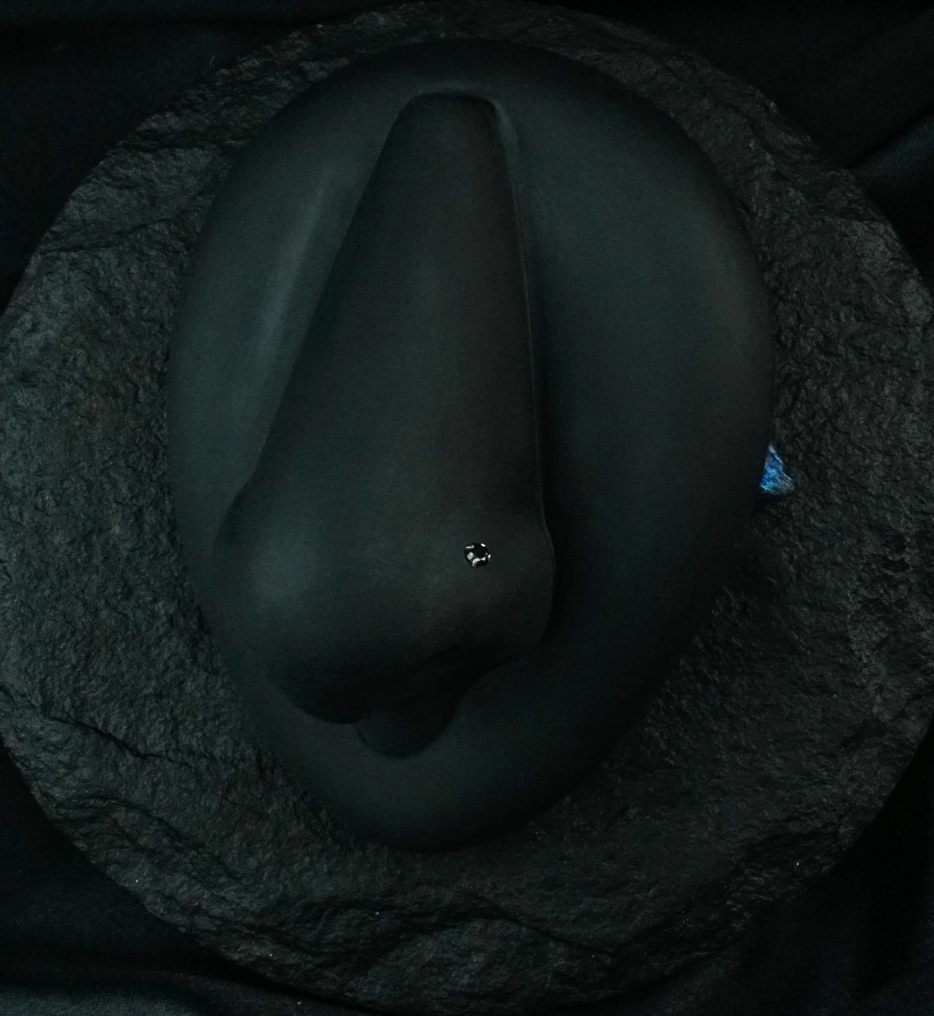 Black CZ Titanium Nose Screw - Image 2
