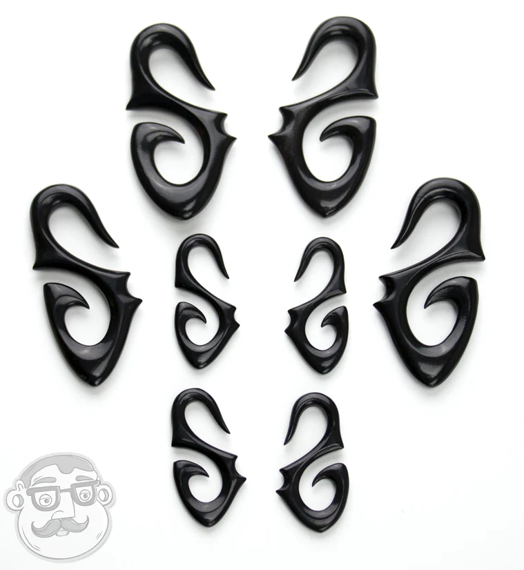 Black Horn Tribal Leaf Hangers - Image 3