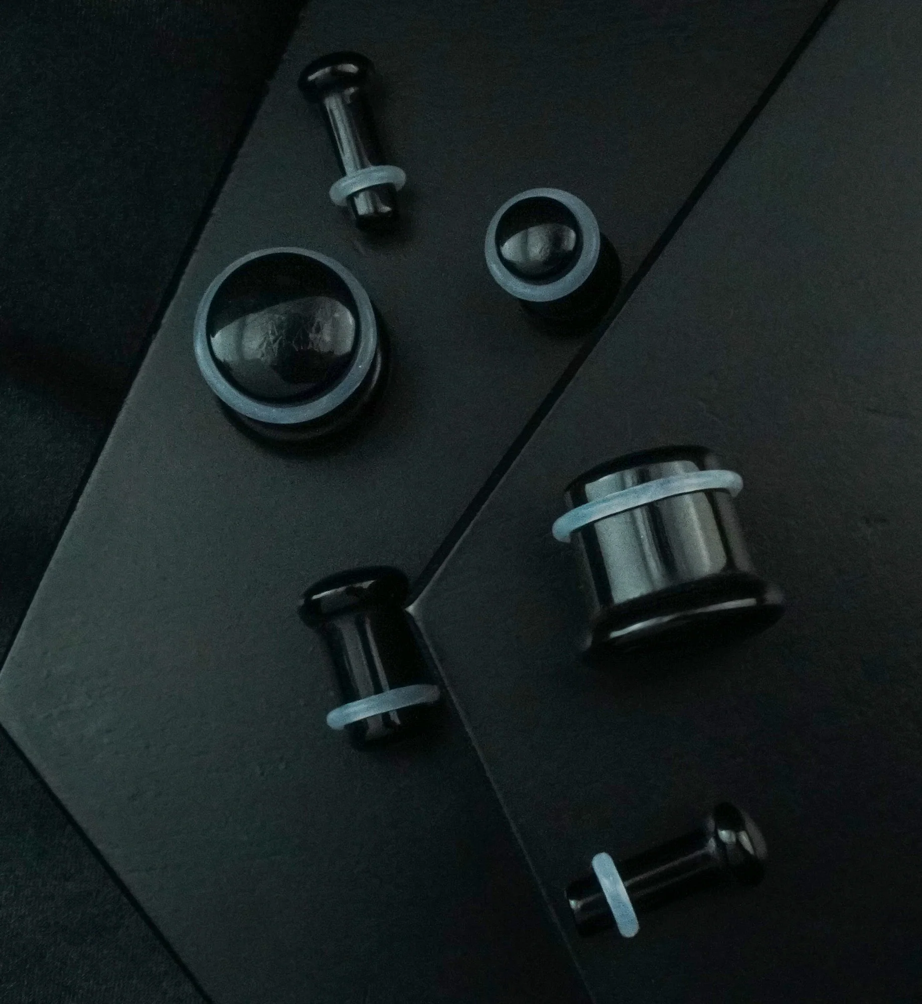Black Obsidian Stone Plugs - Single Flare with Grooves - Image 2