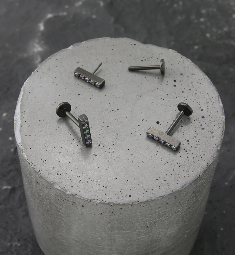 Black PVD Bar Black Aurora CZ Titanium Threadless Labret - Image 2