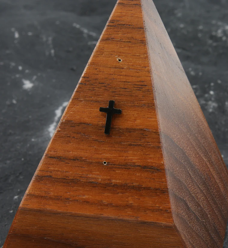 Black PVD Cross Titanium Threadless Top - Image 2