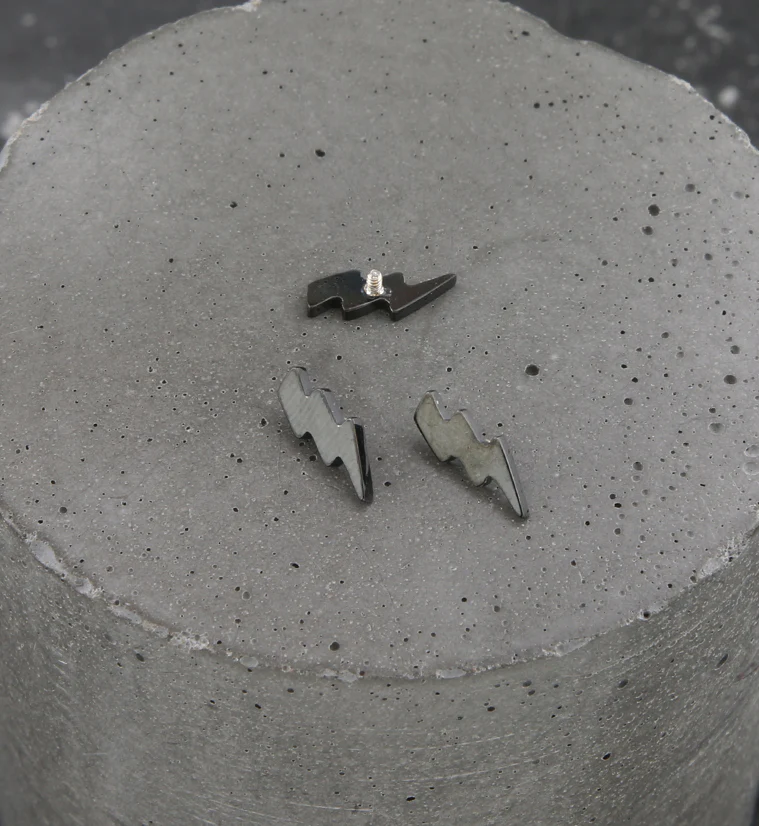 Black PVD Electric Bolt Titanium Internally Threaded Top - Image 2