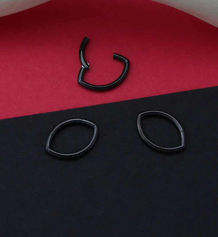 Black PVD Oculus Titanium Hinged Segment Ring - Image 2