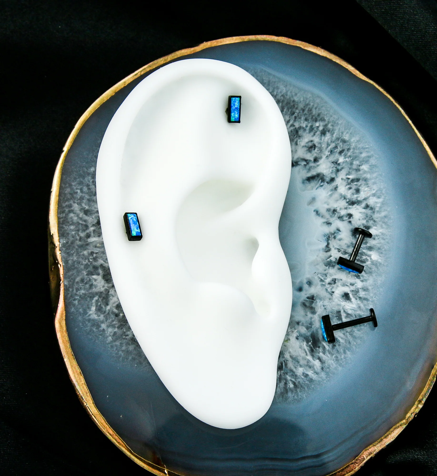 Black PVD Rectangle Blue Opalite Internally Threaded Titanium Labret - Image 2