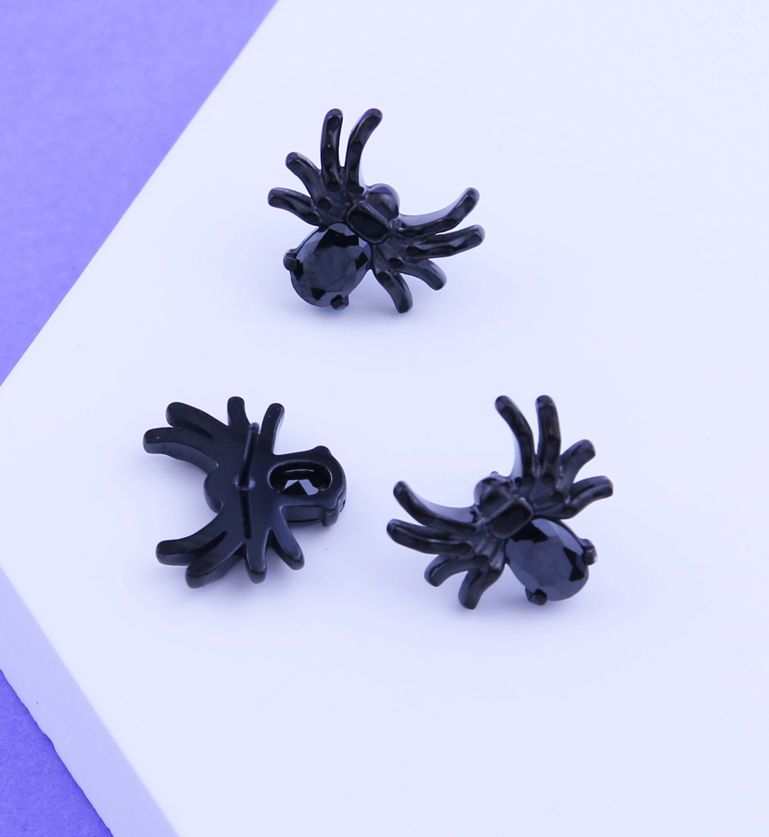 Black PVD Spider Black CZ Titanium Threadless Top - Image 2