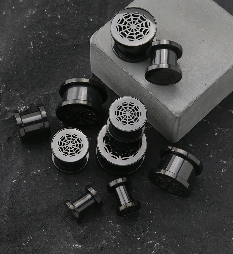 Black Spider Web Stainless Steel Tunnel Plugs - Image 2