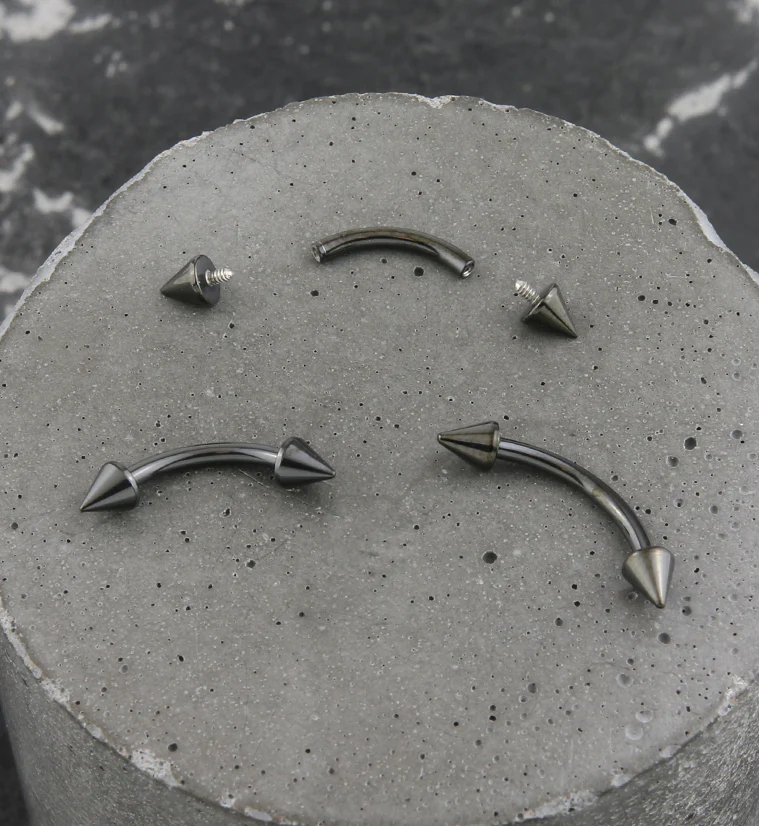 Black PVD Spike Titanium Internally Threaded Curved Barbell - Image 3