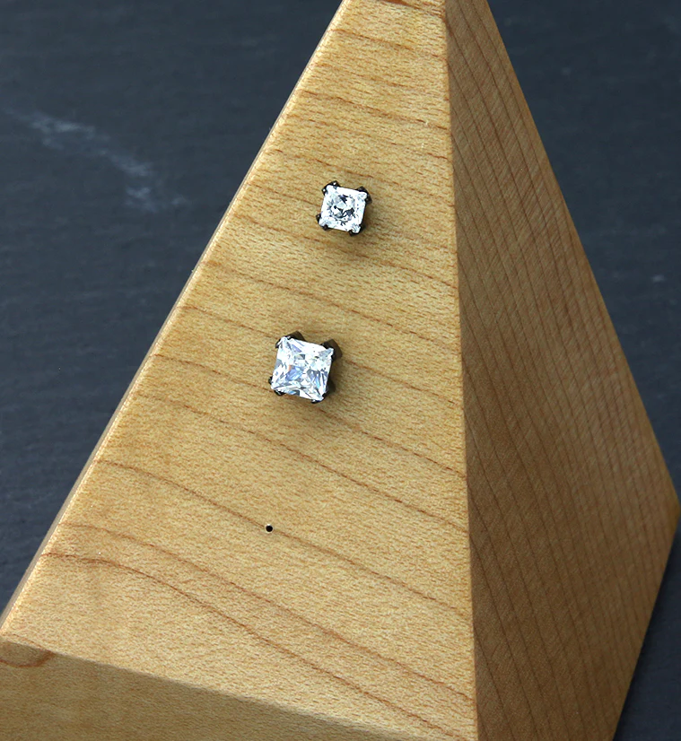 Black PVD Square CZ Threadless Titanium Top - Image 2