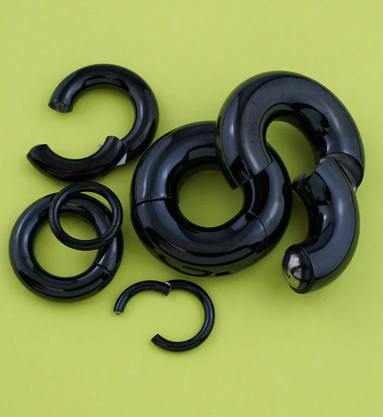 Black PVD Titanium Hinged Segment Ring - Image 2