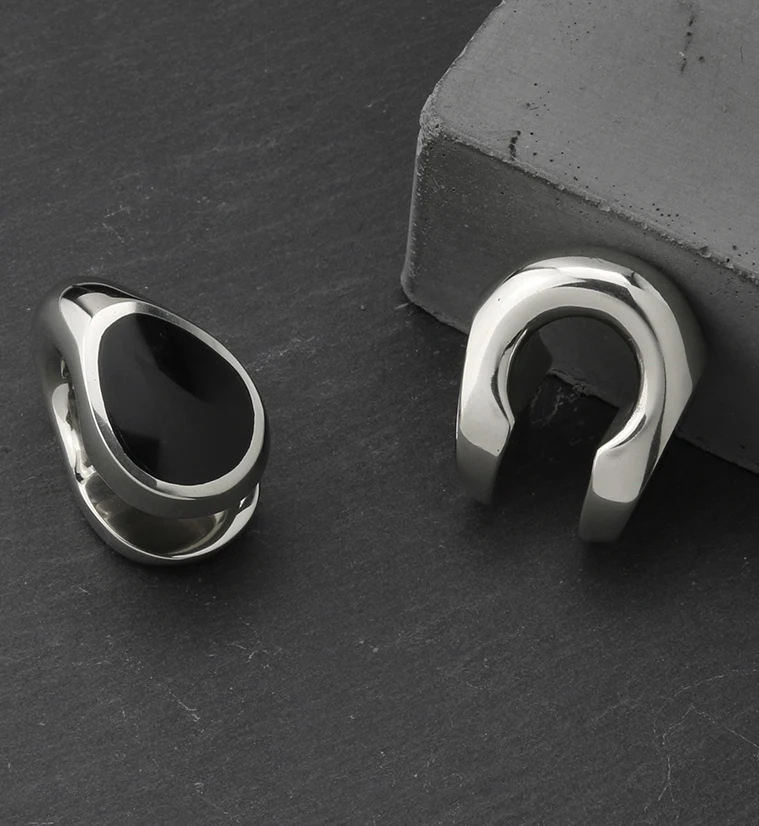 Black Resin Keyhole White Brass Ear Weights - Image 2