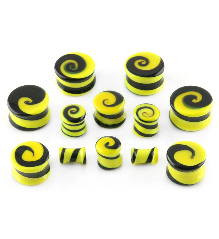 Black & Yellow Swirl Glass Plugs - Image 2
