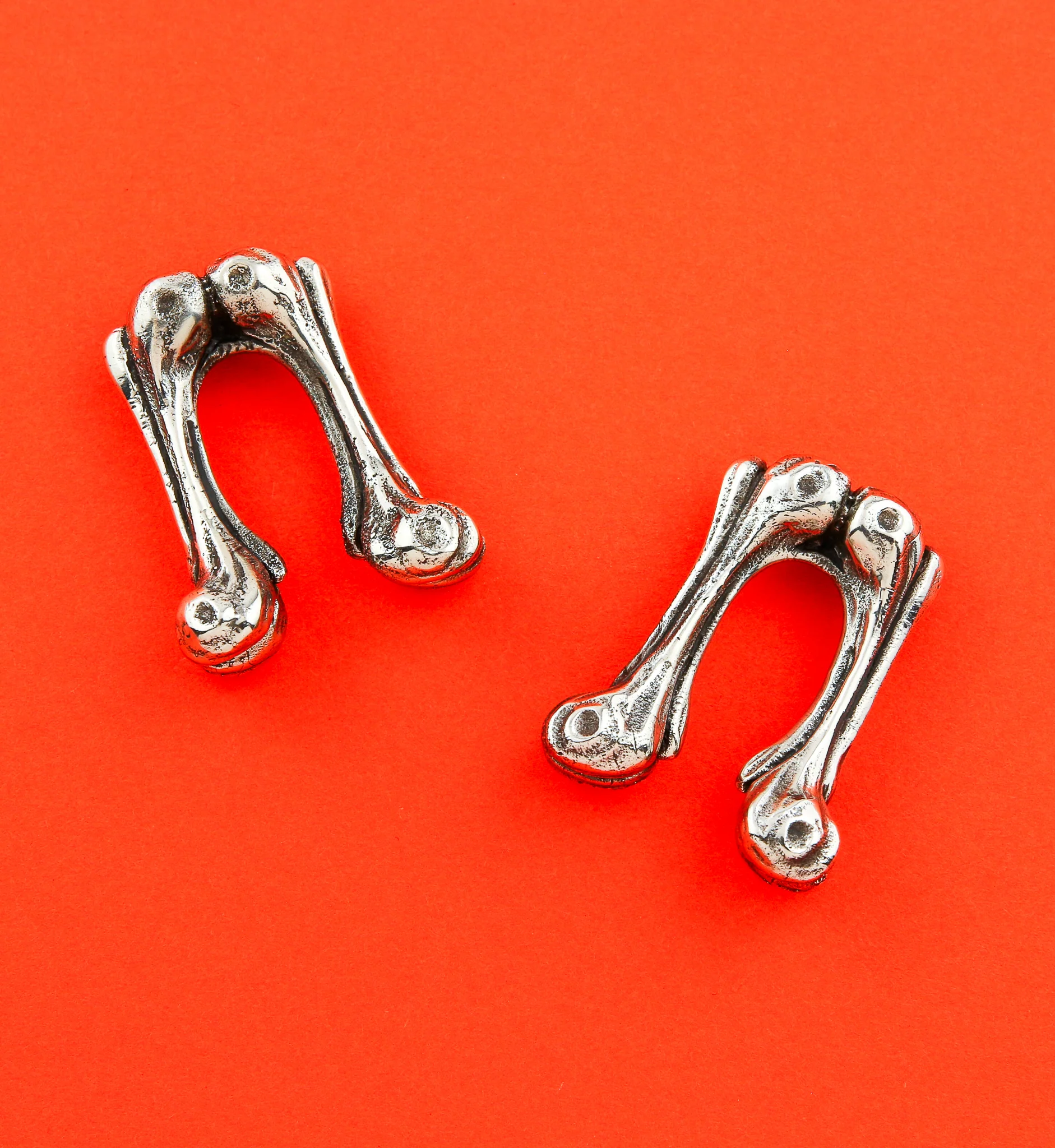 Bone Joint White Brass Ear Weights - Image 2
