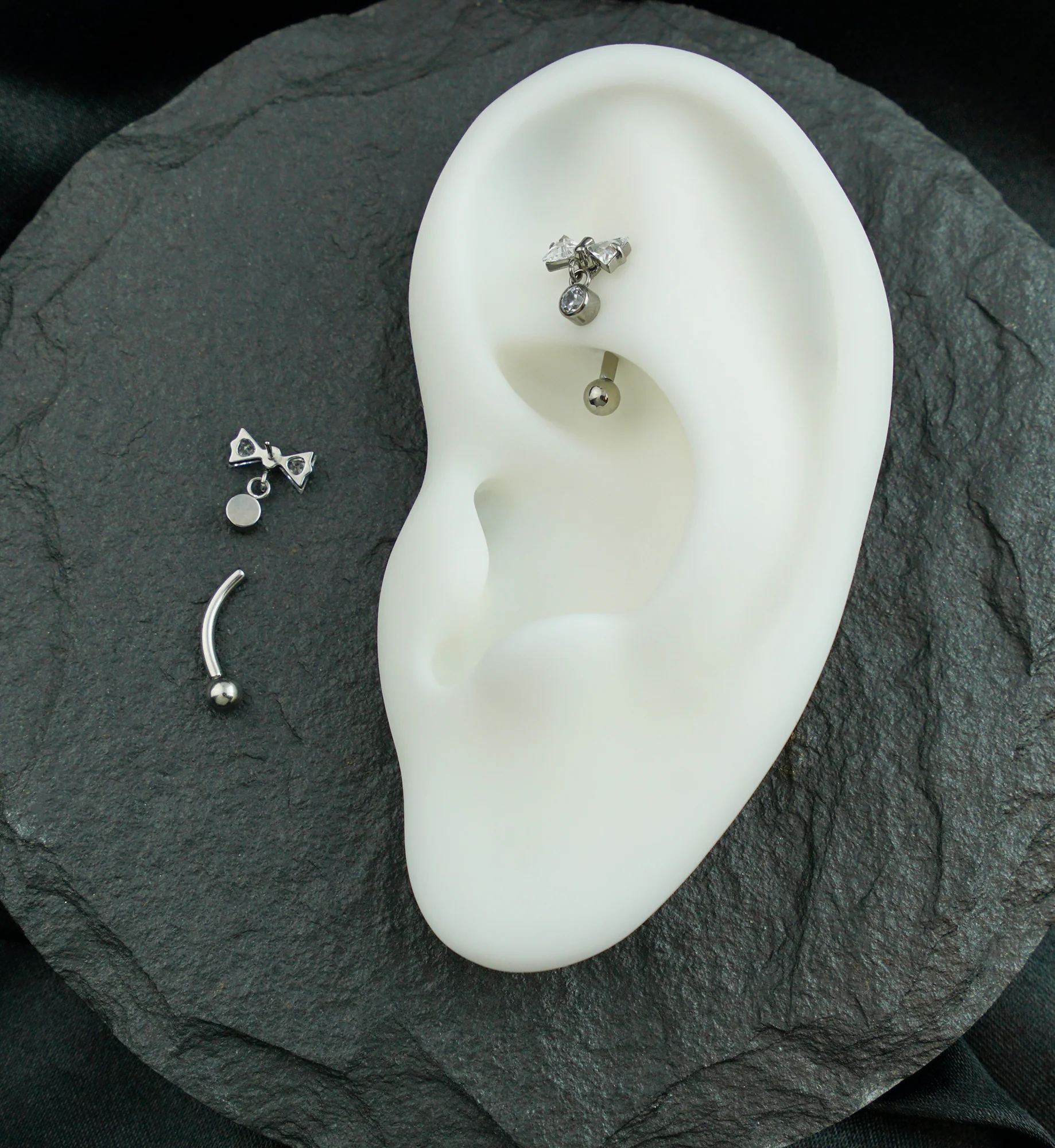 16G Bow Dangle Clear CZ Threadless Titanium Curved Barbell - Image 2