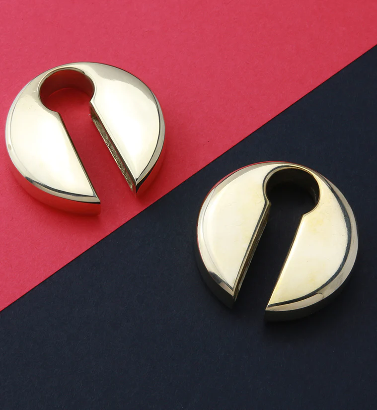 Broad Keyhole Brass Ear Weights - Image 2